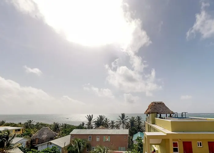 Hotel Laguna 3*